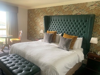 New House Country Hotel