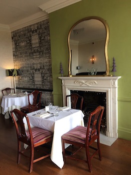 New House Country Hotel