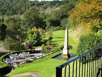New House Country Hotel