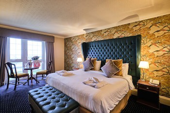 New House Country Hotel