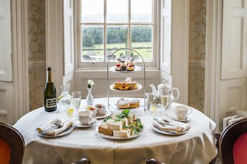 New House Country Hotel