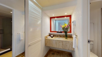 Park Royal Beach Ixtapa - All Inclusive