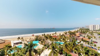 Park Royal Beach Ixtapa - All Inclusive