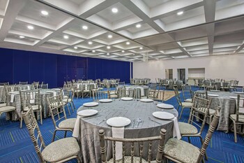 Chn Hotel Monterrey Norte, Trademark Collection By Wyndham