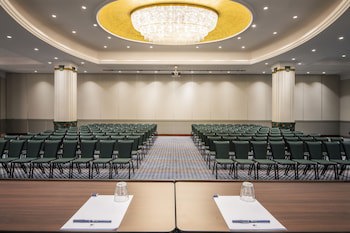 Doubletree By Hilton Brussels City