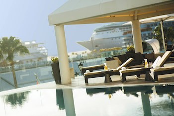 Renaissance Wind Creek Aruba Resort