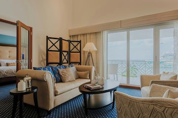 Renaissance Wind Creek Aruba Resort