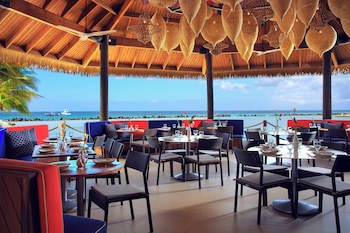 Renaissance Wind Creek Aruba Resort