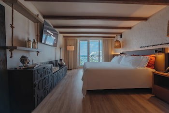Renaissance Wind Creek Aruba Resort
