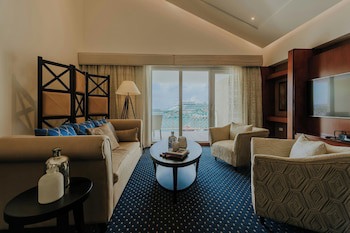 Renaissance Wind Creek Aruba Resort