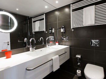 DORMERO Hotel Hannover galeri fotoğrafı
