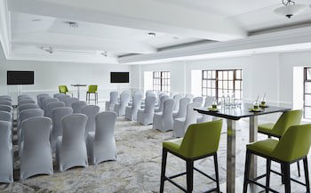 Forest Of Arden Hotel & Country Club