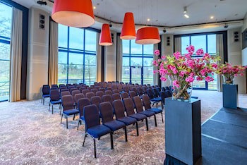 Doubletree By Hilton Royal Parc Soestduinen
