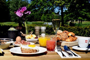 Doubletree By Hilton Royal Parc Soestduinen