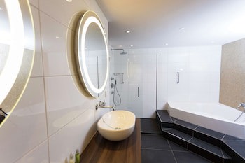 Doubletree By Hilton Royal Parc Soestduinen