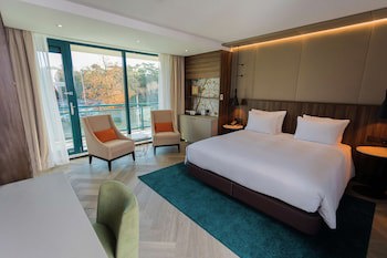 Doubletree By Hilton Royal Parc Soestduinen