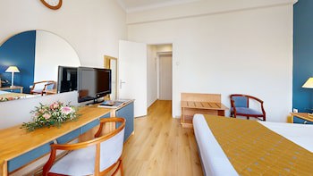 Lucy Hotel galeri fotoğrafı