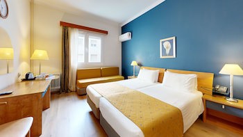Lucy Hotel galeri fotoğrafı