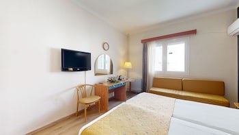 Lucy Hotel galeri fotoğrafı