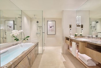 Mandarin Oriental, Singapore