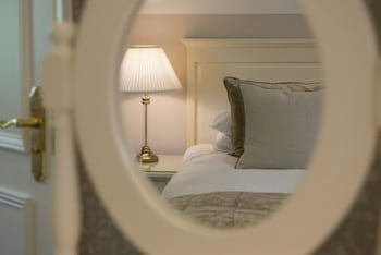 Bartley Lodge Hotel