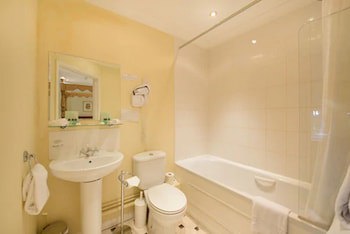 Bartley Lodge Hotel