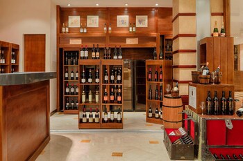 Sheraton Club Des Pins Resort
