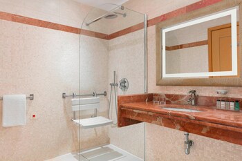 Sheraton Club Des Pins Resort