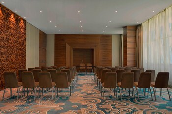 Sheraton Club Des Pins Resort