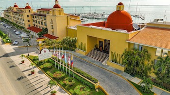 All Ritmo Cancun Resort & Water Park - All Inclusive