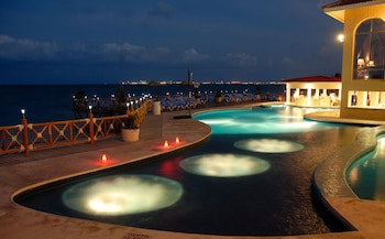 All Ritmo Cancun Resort & Water Park - All Inclusive