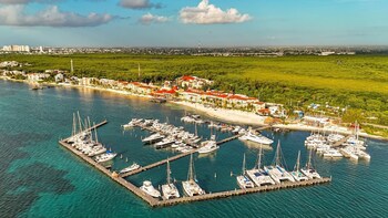 All Ritmo Cancun Resort & Water Park - All Inclusive