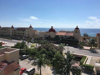 All Ritmo Cancun Resort & Water Park - All Inclusive