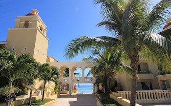 All Ritmo Cancun Resort & Water Park - All Inclusive