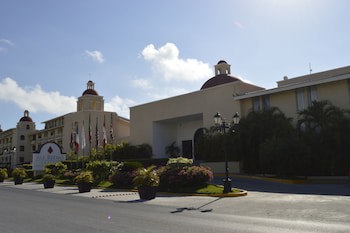 All Ritmo Cancun Resort & Water Park - All Inclusive