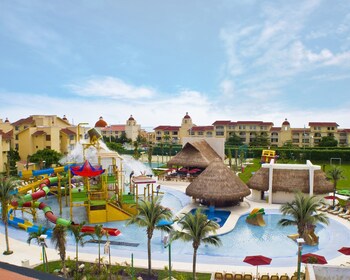 All Ritmo Cancun Resort & Water Park - All Inclusive