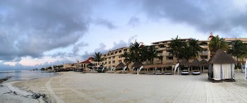 All Ritmo Cancun Resort & Water Park - All Inclusive