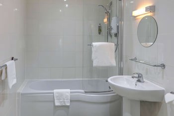 Best Western Claydon Hotel