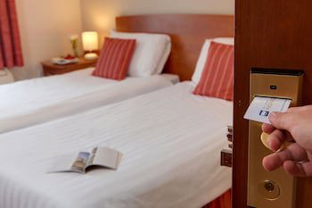Best Western Claydon Hotel