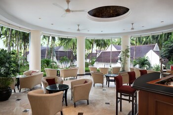 Aryaduta Lippo Village