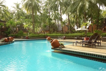 Aryaduta Lippo Village