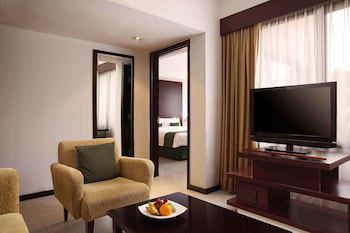 Aryaduta Lippo Village