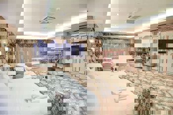 World Point Reis Inn Hotel