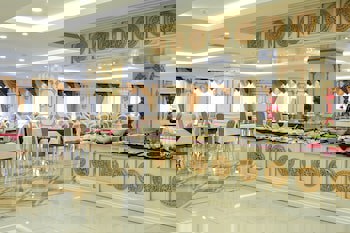 World Point Reis Inn Hotel