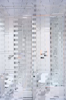 World Point Reis Inn Hotel