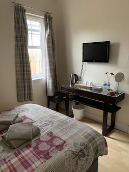 Acer Lodge Guest House