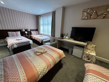 Acer Lodge Guest House
