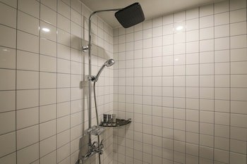 Benikea Cheonan Tourist Hotel