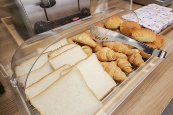Benikea Cheonan Tourist Hotel