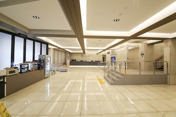 Benikea Cheonan Tourist Hotel